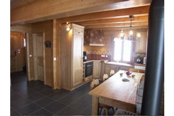 Francija Chata La Clusaz, Eksterjers